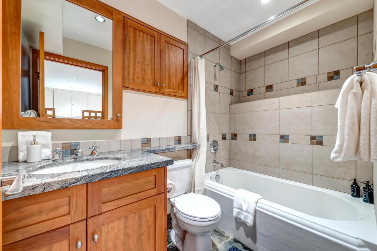 Snowy Creek 14 Villa Whistler Luaran gambar